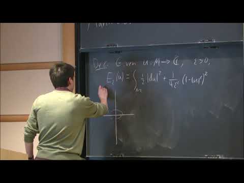 Min-max solutions of the Ginzburg-Landau equations on closed manifolds Thumbnail